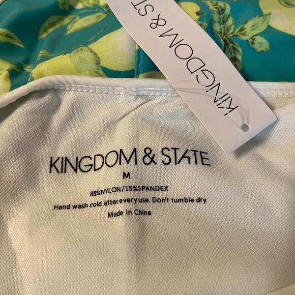 Swimsuit High Waist Bikini Bottom in Lemon Print in Green and Yellow Size Medium - Picture 5 of 5